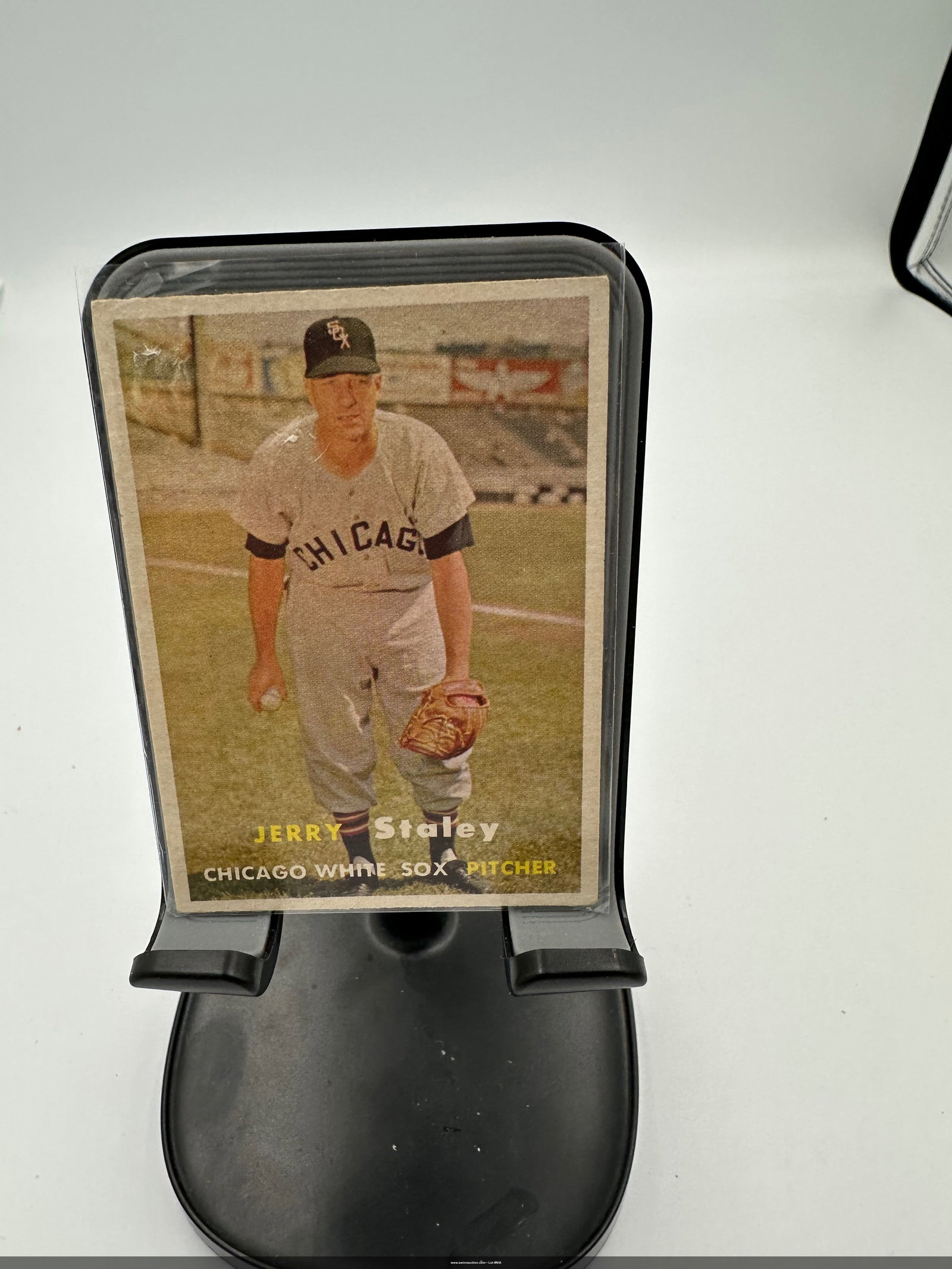 Vintage 1957 Jerry Staley Chicago White Sox Baseball Card (1 of 2)