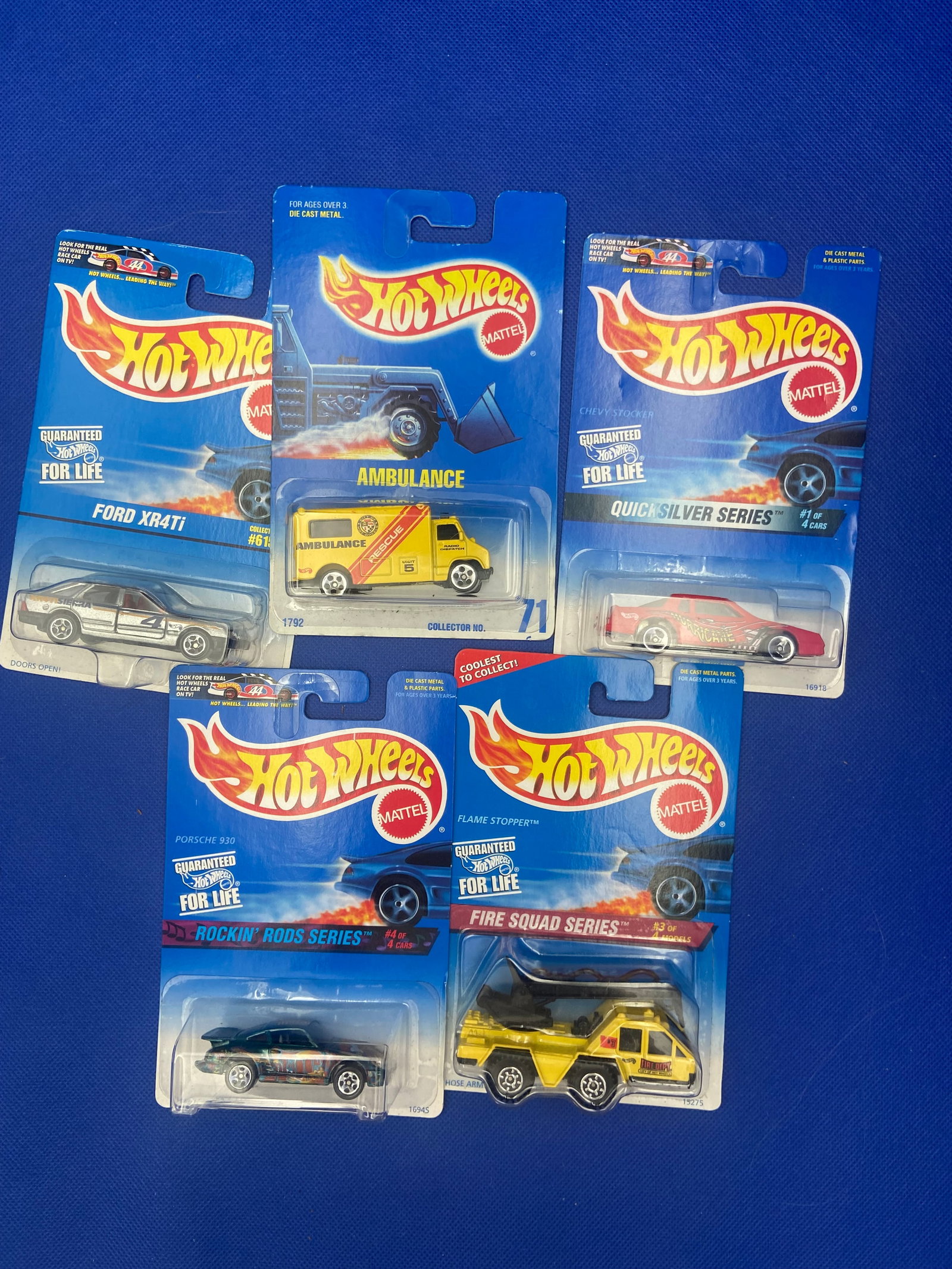 Hot Wheels Collectible Cars Set Lot of 5 (1 of 3)