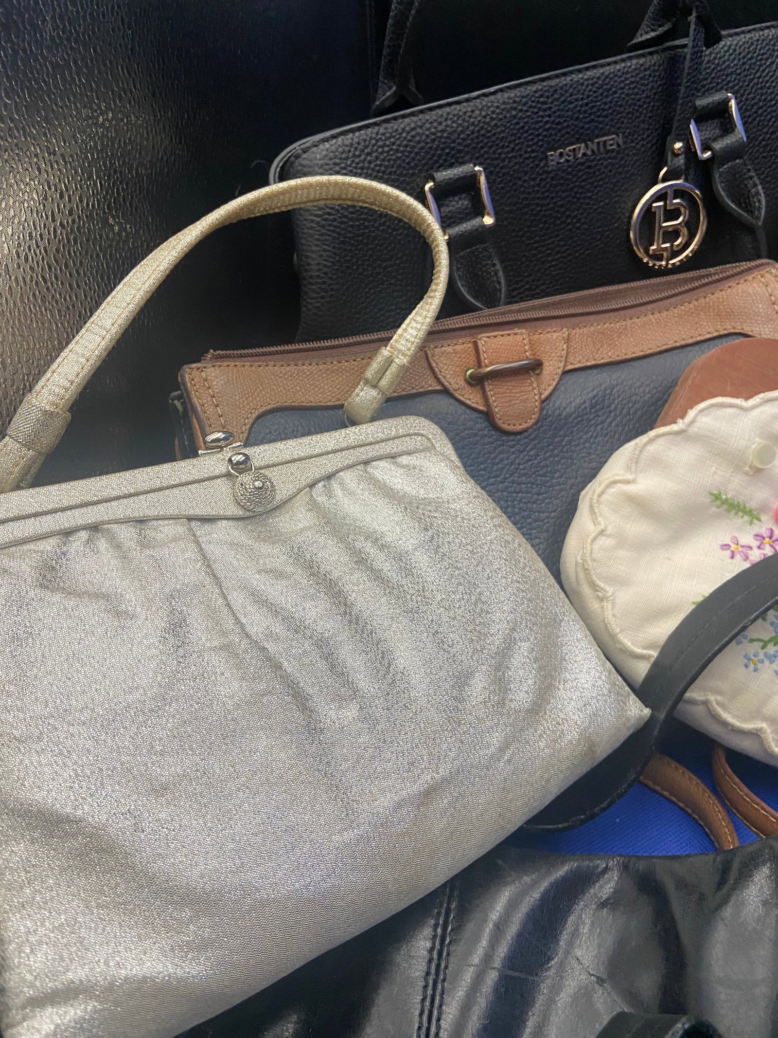 Assortment Women's purses and handbags - Lot of 11 - 2