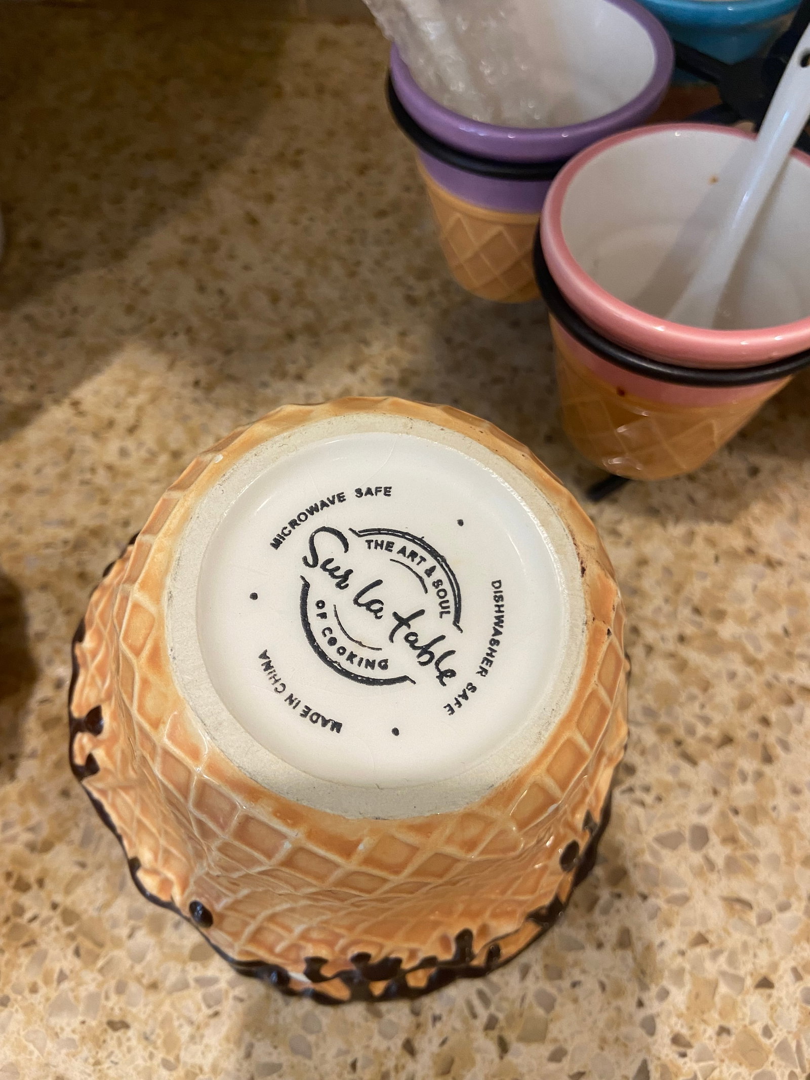 Kitchen Dessert Ware - 2