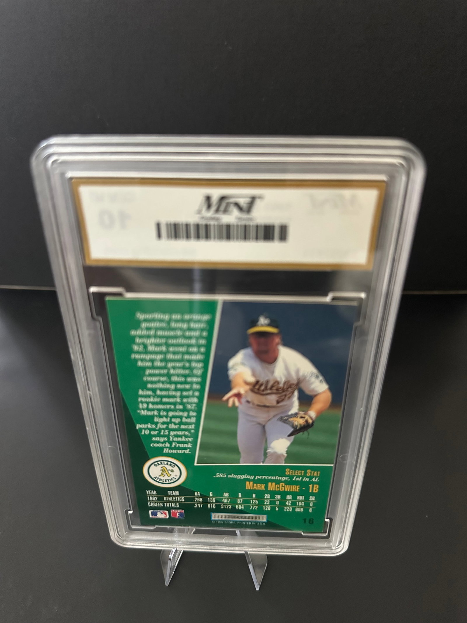 1993 Select Mark Mcgwire Baseball Card #16 Graded - 2