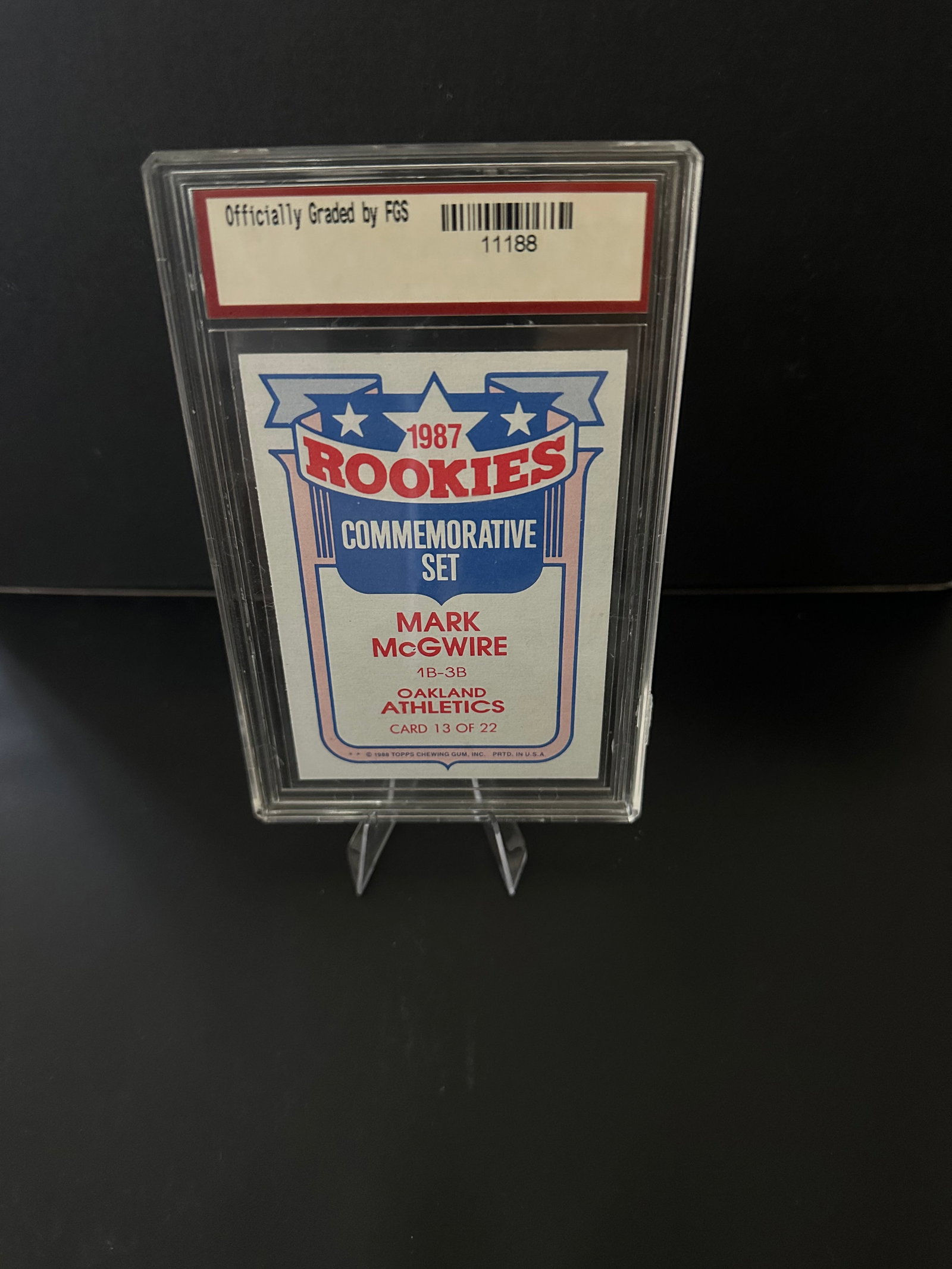 1987 Topps Mark Mcgwire Rookie Card - Gem Mint 10 - 2