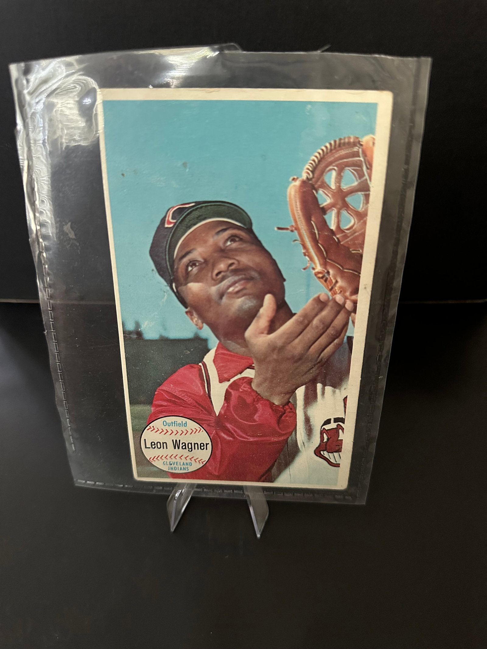 1964 Topps Giants Leon Wagner Baseball Card - (1 of 2)