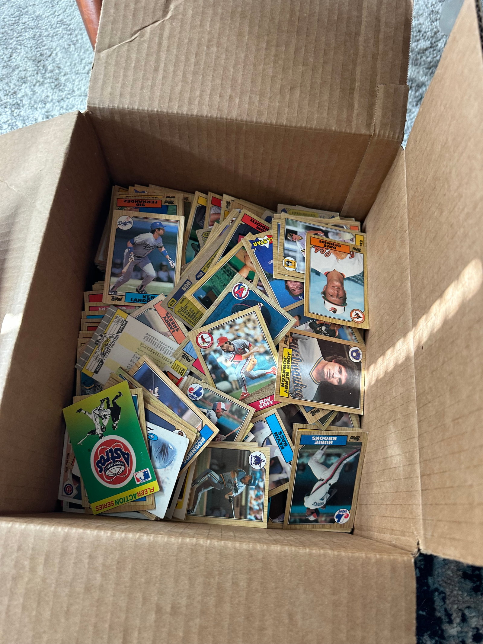 BULK 1989 TOPPS -VINTAGE MLB - BULK VINTAGE//WAX MLB SPORTS CARDS (1 of 2)