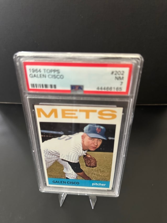 1970 Topps Galen Cisco Baseball Card: Graded 1970 topps baseball card of galen cisco, who played as a pitcher for the new york mets. The card features detailed statistics and information about his major and minor league pitching records.