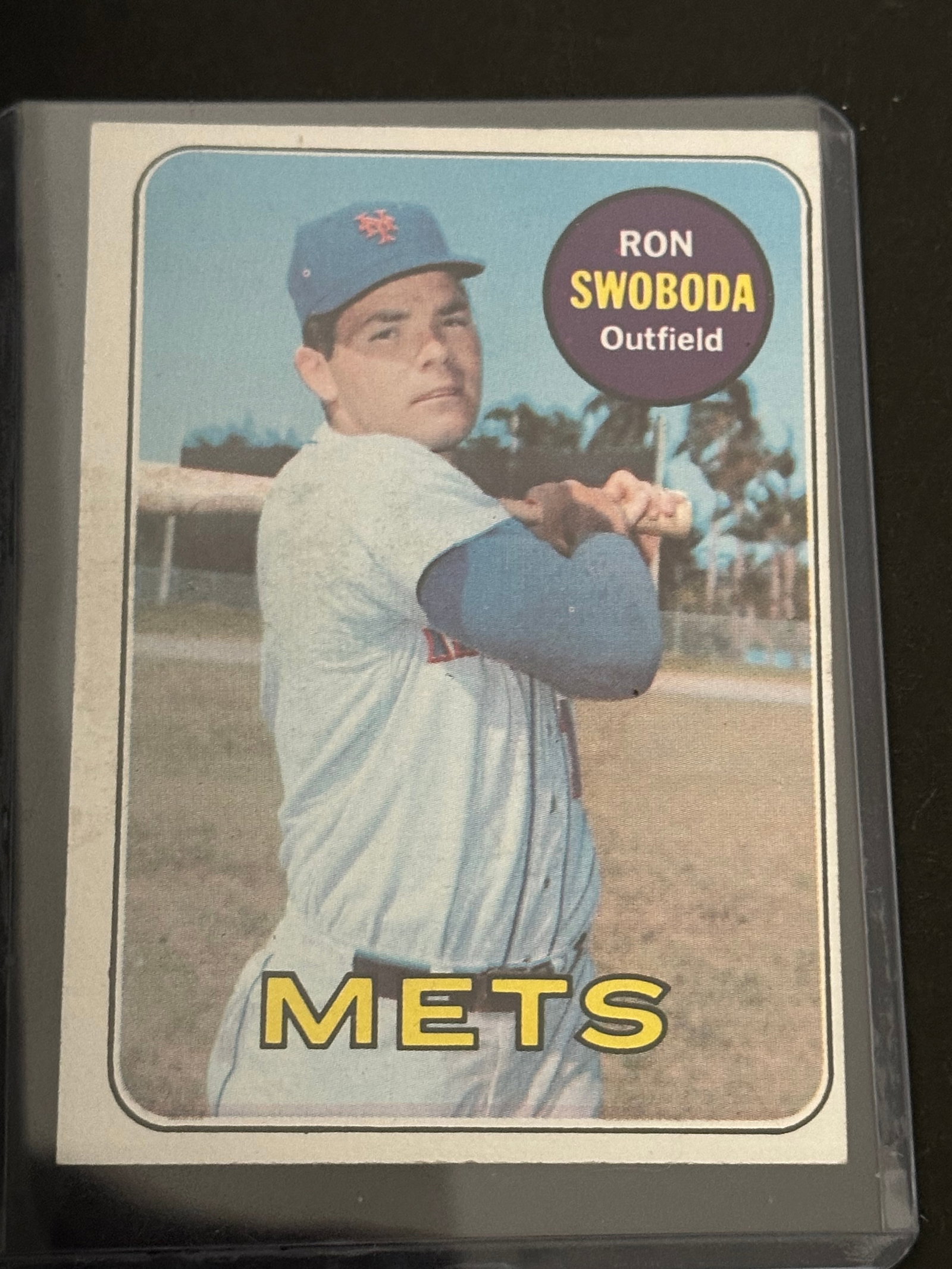 1970 Topps Ron Swoboda New York Mets Baseball Card: 1970 topps baseball card featuring ron swoboda of the new york mets.
