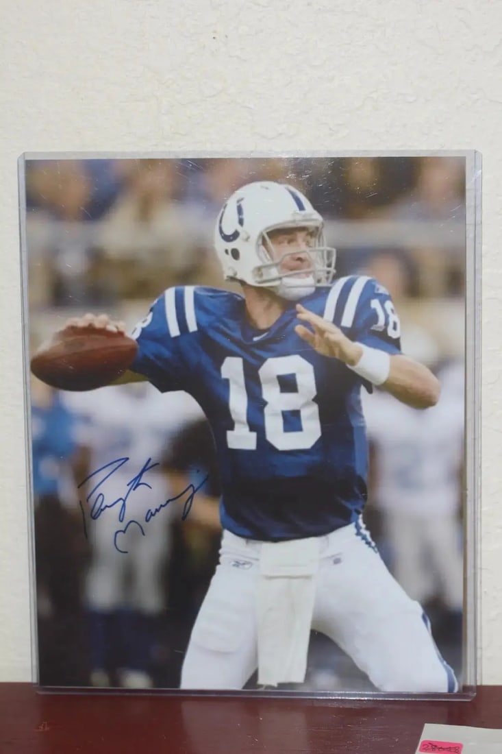 Peyton Manning - Hof Sports Memorabilia (1 of 3)