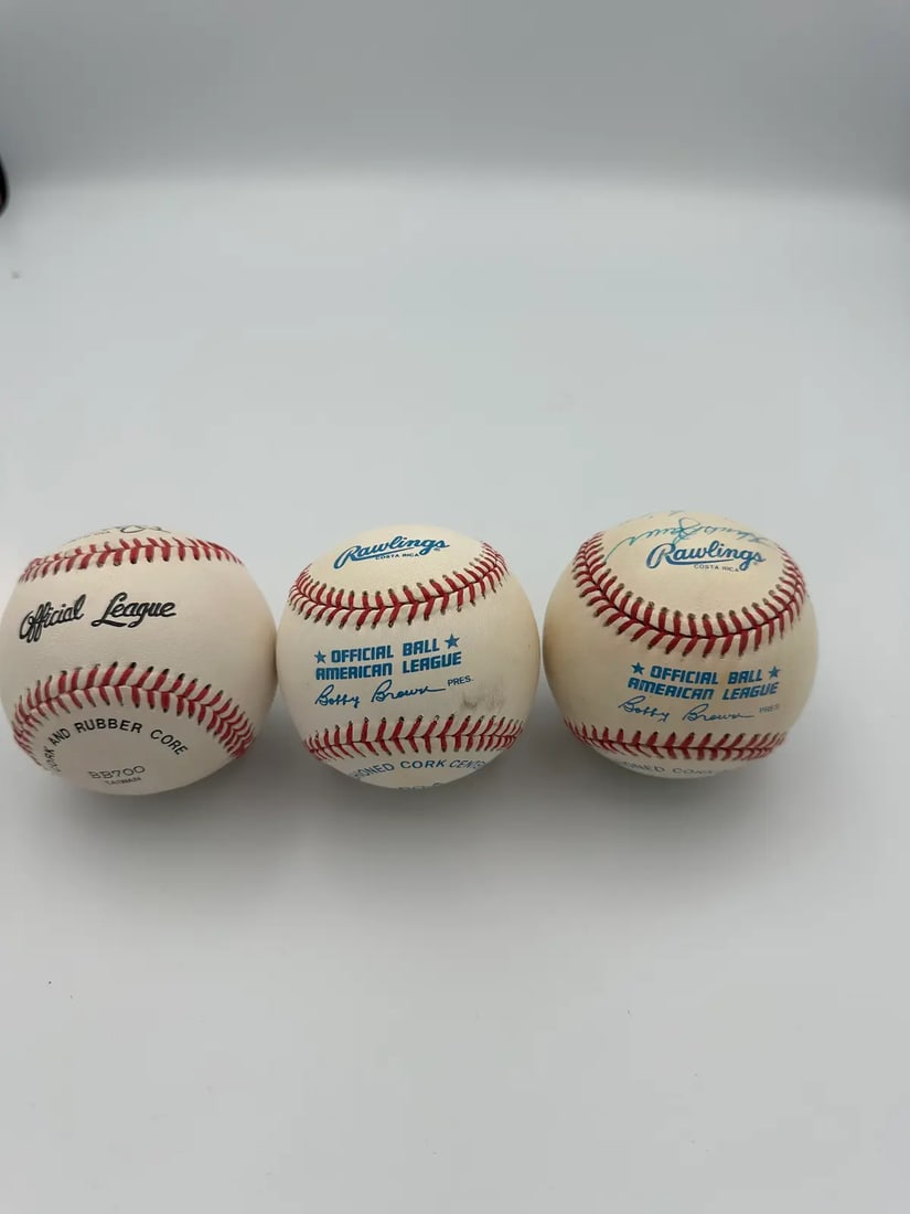 Yankees Greats - Signed Baseball Lot - 2