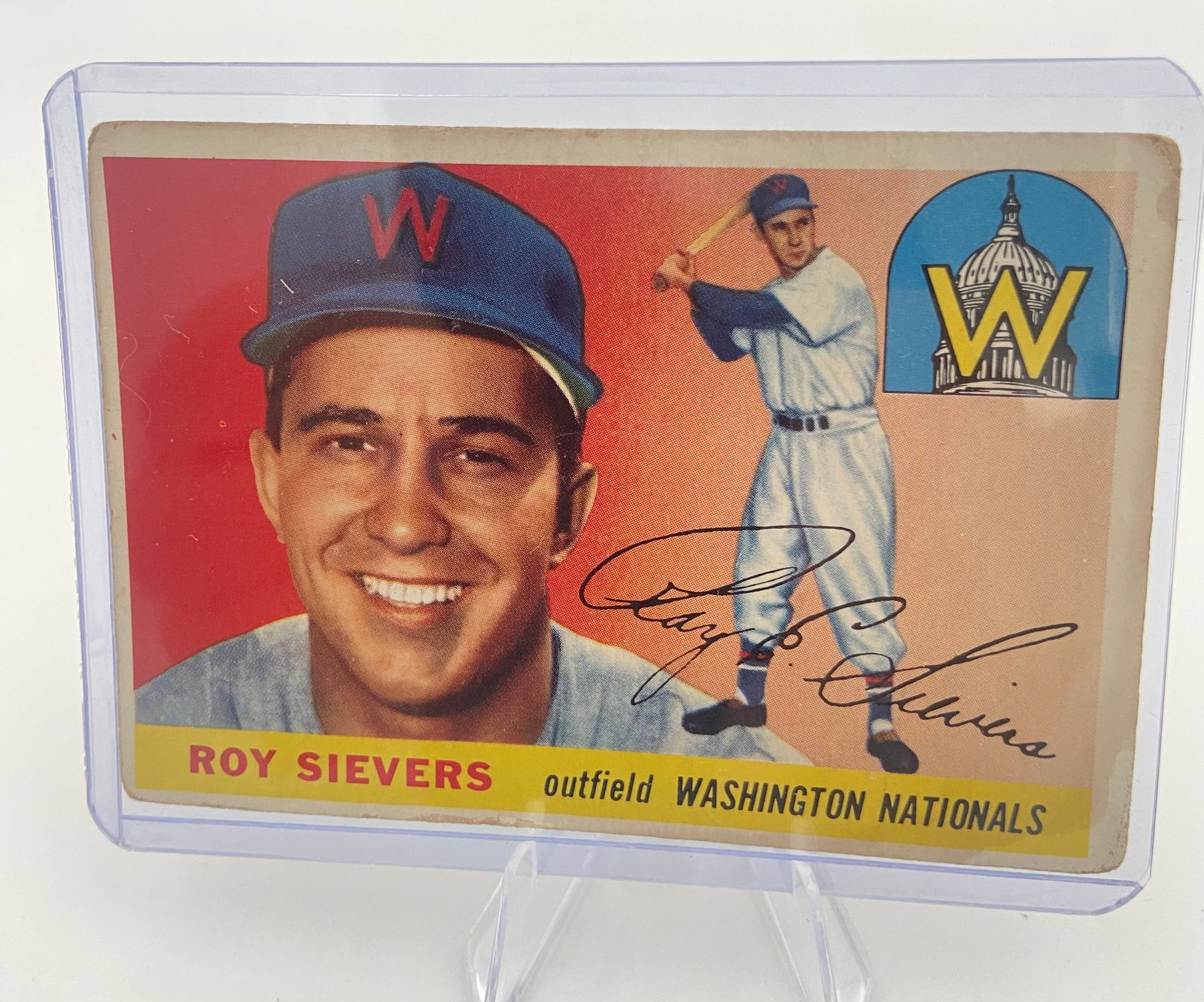 1958 Topps Roy Sievers Washington Senators Baseball Card: This is a 1958 Topps baseball card featuring Roy Sievers of the Washington Senators. The card showcases a portrait of the player alongside a full-body action shot and a reproduction of his autograph.