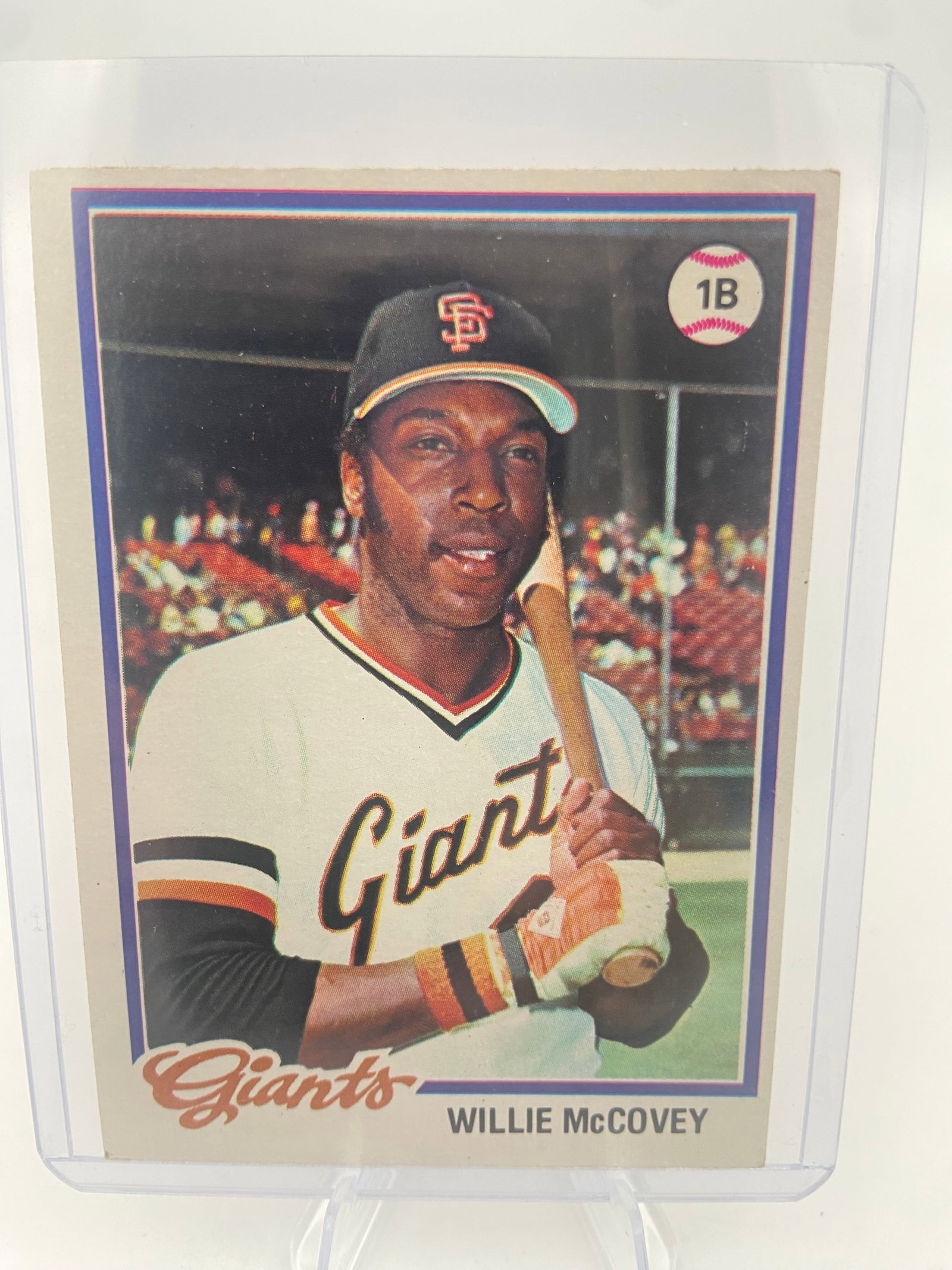 1971 Topps Willie McCovey: This is a 1971 Topps baseball card featuring San Francisco Giants legend Willie McCovey. The card displays a close-up portrait of the player in his uniform and is preserved in a protective plastic