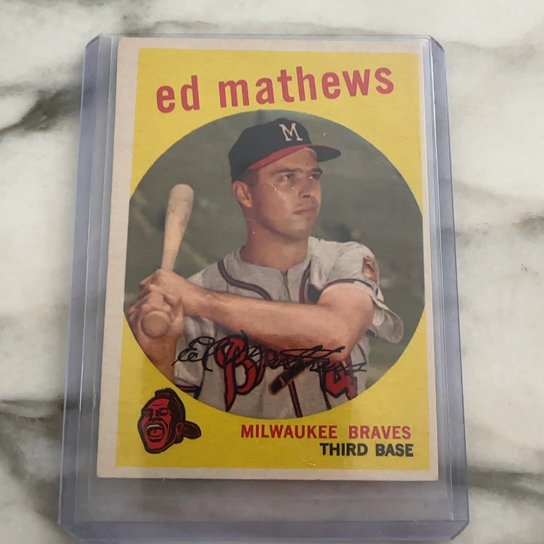 1956 Topps baseball card featuring Ed Mathews of the Milwaukee Braves: This is a vintage 1956 Topps baseball card featuring Ed Mathews of the Milwaukee Braves Raw - ungraded - condition is as shown and sold as is