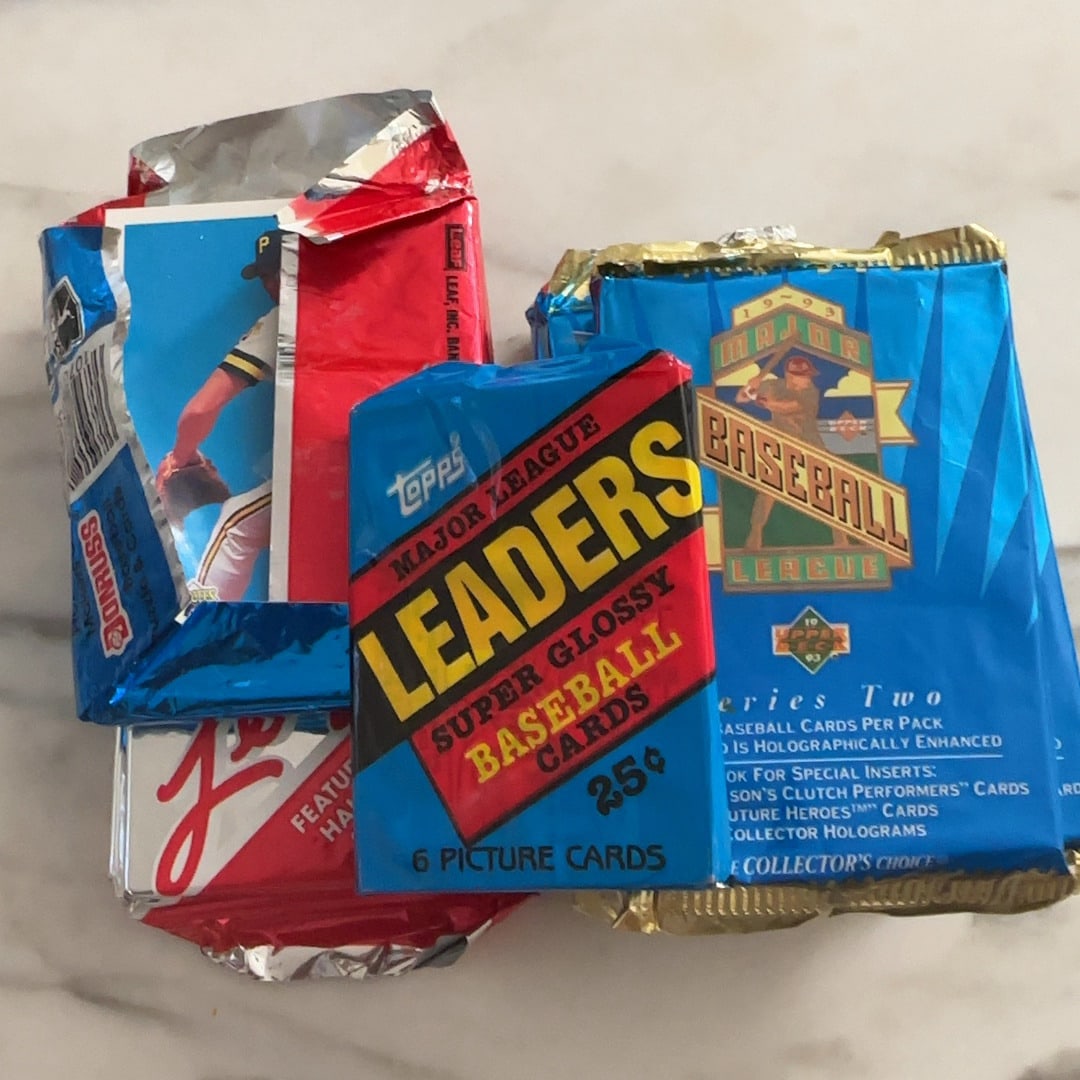 Opened Packs MLB ( Cards Inside ): Unsorted Open Packs- Packs that where opened up and re-taped 30 + years ago. Did not check the count or cards in Packs or Year or Producer