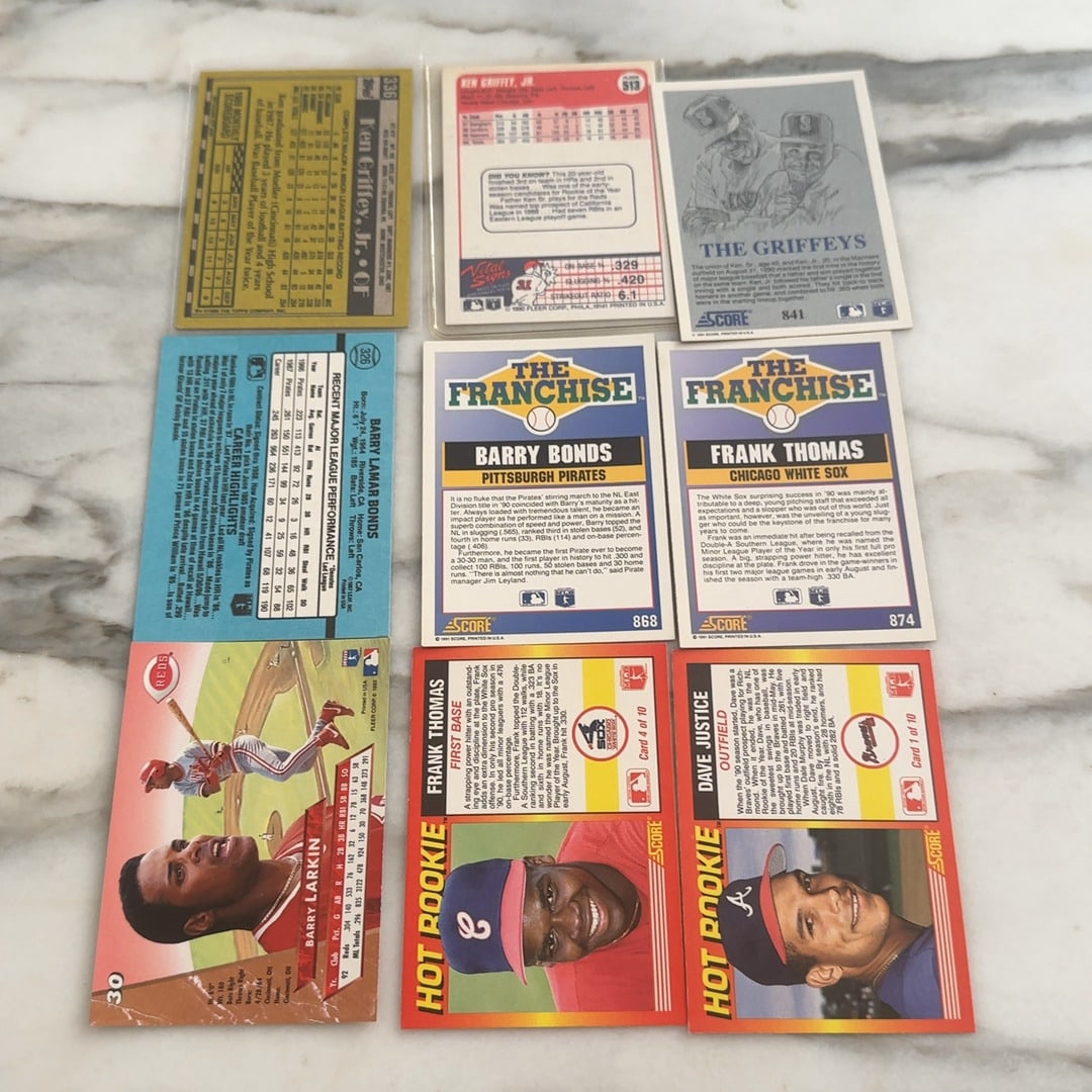 MLB Trading Cards - 2