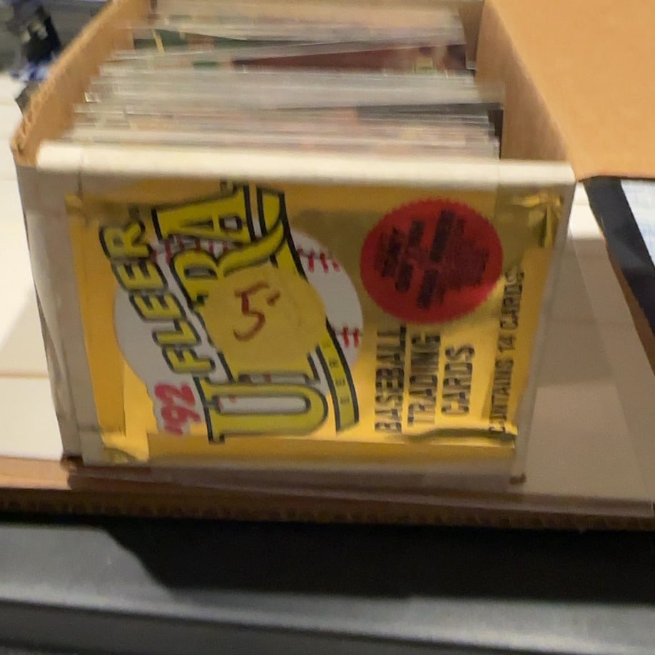 1992 Fleer Ultra = Small Sets - Sports Trading Cards: 1992 Fleer Ultra label affixed to the side. The yellow wrapper indicates the pack originally contained 14 cards. Unsorted small sets - did not check the count or cards in box - cards are all in box