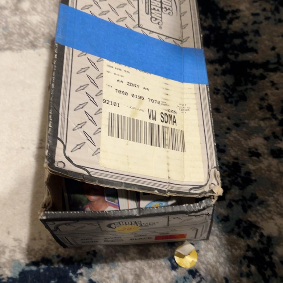 Big Shoe Full of Cards - - Sports Trading Cards: Unsorted Shoe Box Full of Cards - Bid on what you see....did not check the count or cards in box - cards are all in box as is condition - All Cards Shown in Box