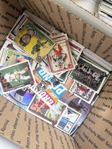 1 Box Full Of - All Sports Bulk Flat Rate Usps Box - Shipping Included: Bulk mystery box - value in bulk boxes are mixed years and sports mlb nba nfl nhl some vintage, some recent most wax but some great cards visible please read - pictures may not represent all, or any o