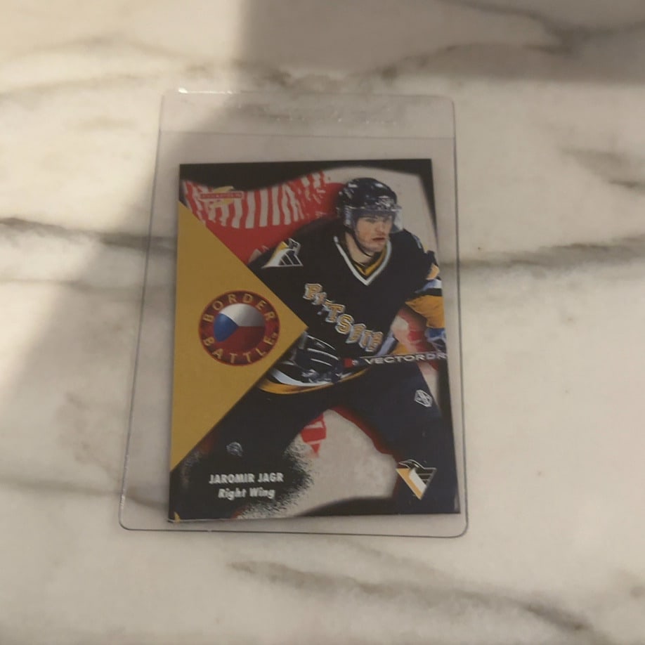 Jaromir Jagr 1999-00 Upper Deck Border Battle Hockey Card (1 of 1)