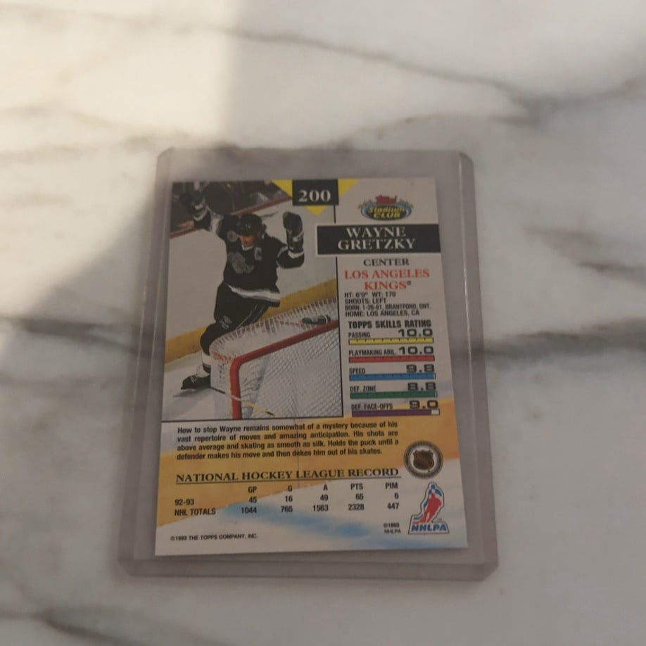 1992 Topps Stadium Club Wayne Gretzky - 2