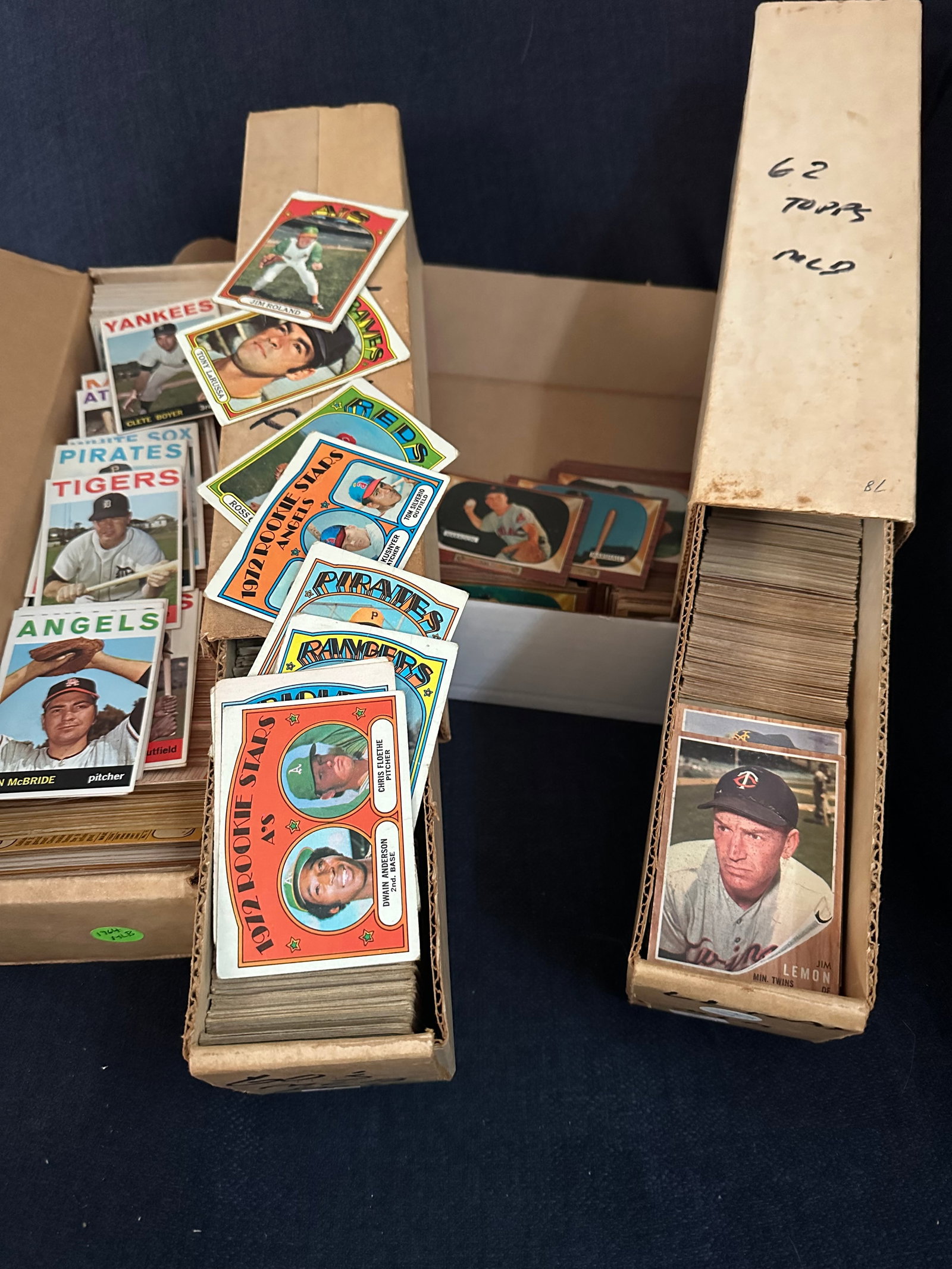 Vintage Bulk 1960s Baseball Cards (1 of 6)