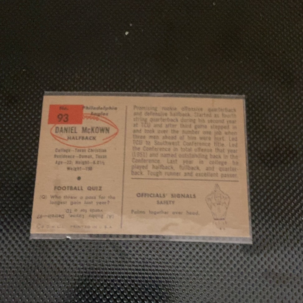 1960 Topps Daniel McKown Philadelphia Eagles Football Card - 2