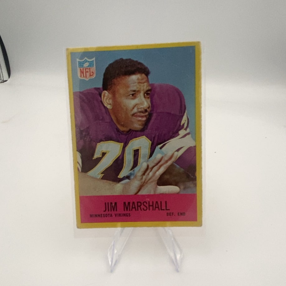 1968 Topps Jim Marshall Minnesota Vikings Football Card (1 of 2)