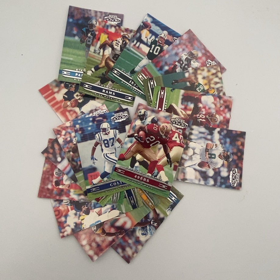 2002 Playoff Honors Football Cards Lot (1 of 1)