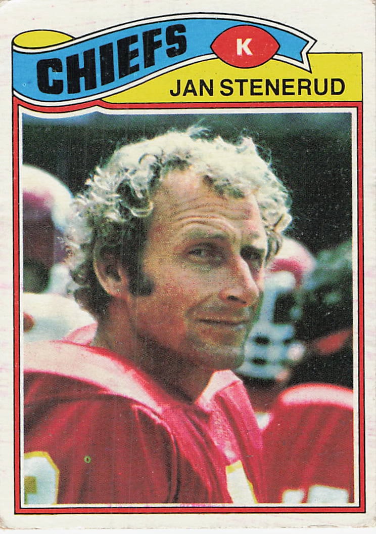 1977 Topps Jan Stenerud Kansas City Chiefs Football Card: This is a 1977 Topps football card featuring Pro Football Hall of Fame kicker Jan Stenerud of the Kansas City Chiefs. The card shows a close-up portrait of the player, denoted by the team name 'CHIEFS
