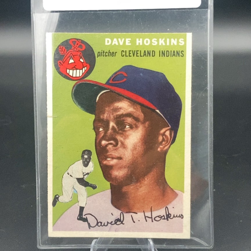 1954 Topps Dave Hoskins Cleveland Indians Baseball Card: This is a 1954 Topps baseball card featuring Dave Hoskins, a pitcher for the Cleveland Indians. The front of the card displays a color portrait alongside a smaller figure of the player in action, and