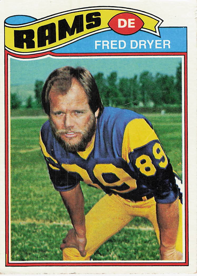 1977 Topps Fred Dryer #513 football trading card (1 of 1)