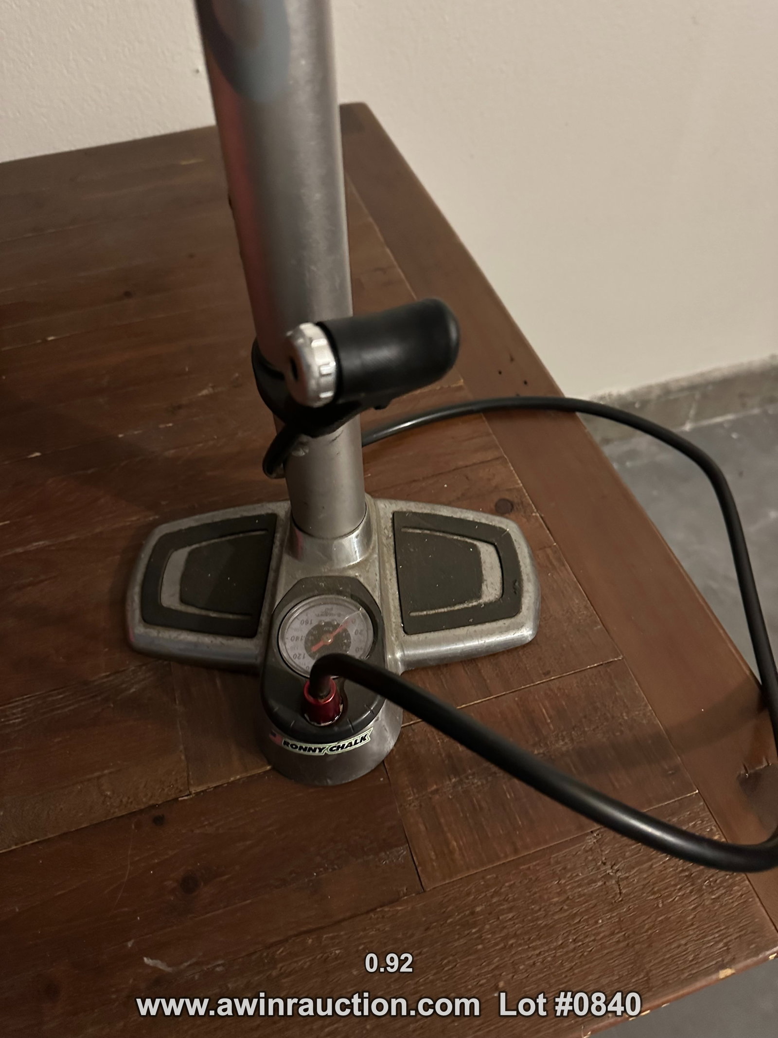 Giant Control Tower Elite Floor Pump - 2