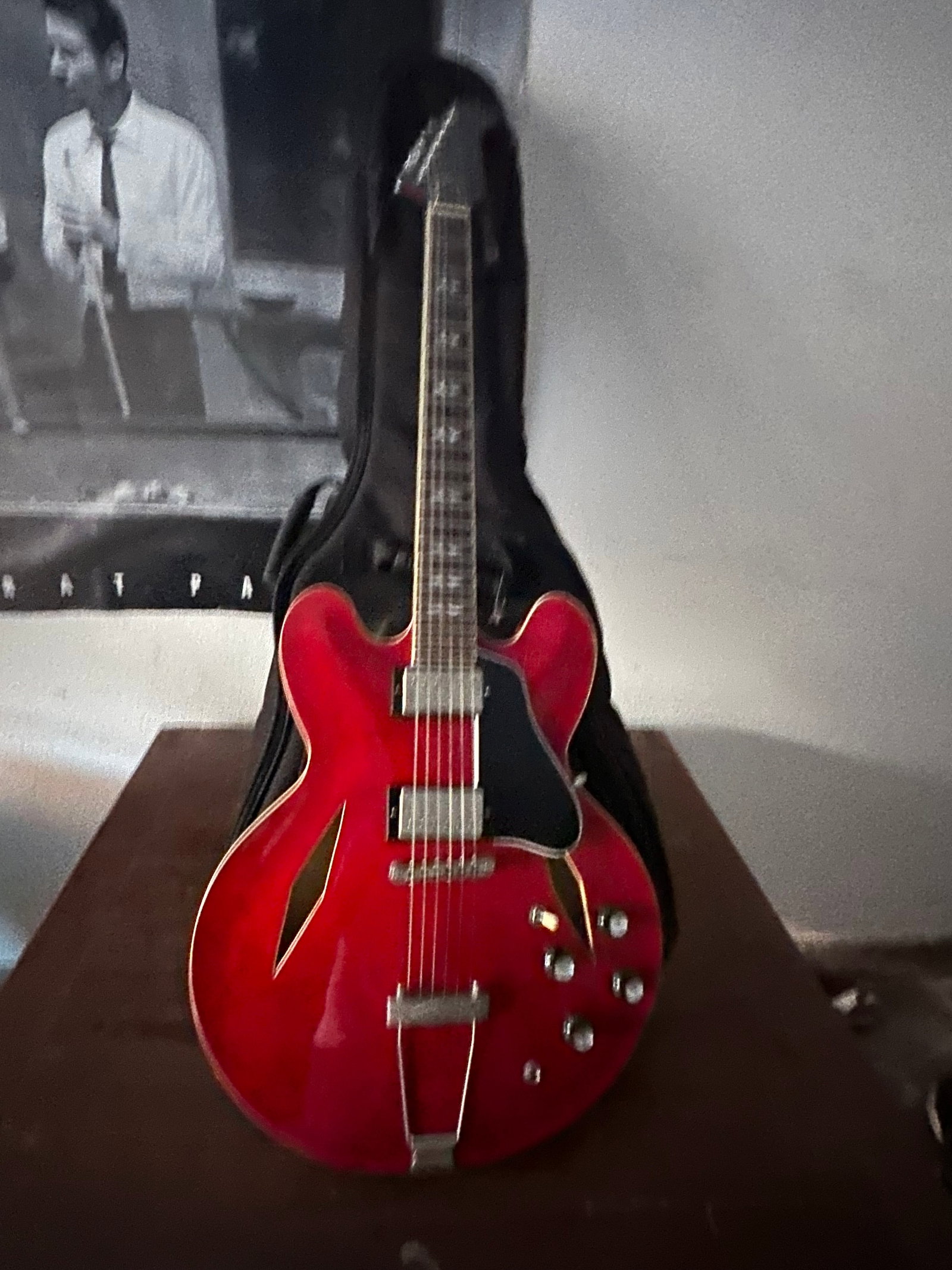 """Copy"""Vintage 1970 Triin Lopez Cherry Red Japanesse Eliectric Guitar