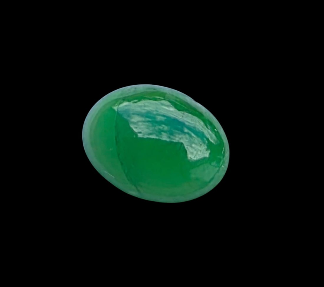 Natural Jadeite Jade Cabochon 1.33ct Oval Green Type A – Mason Kay Certified: Natural Jadeite Jade Cabochon 1.33ct Oval Green Type A – Mason Kay CertifiedOffered is a genuine jadeite jade cabochon certified by Mason-Kay Jade Lab Services.This oval cabochon shows a rich green