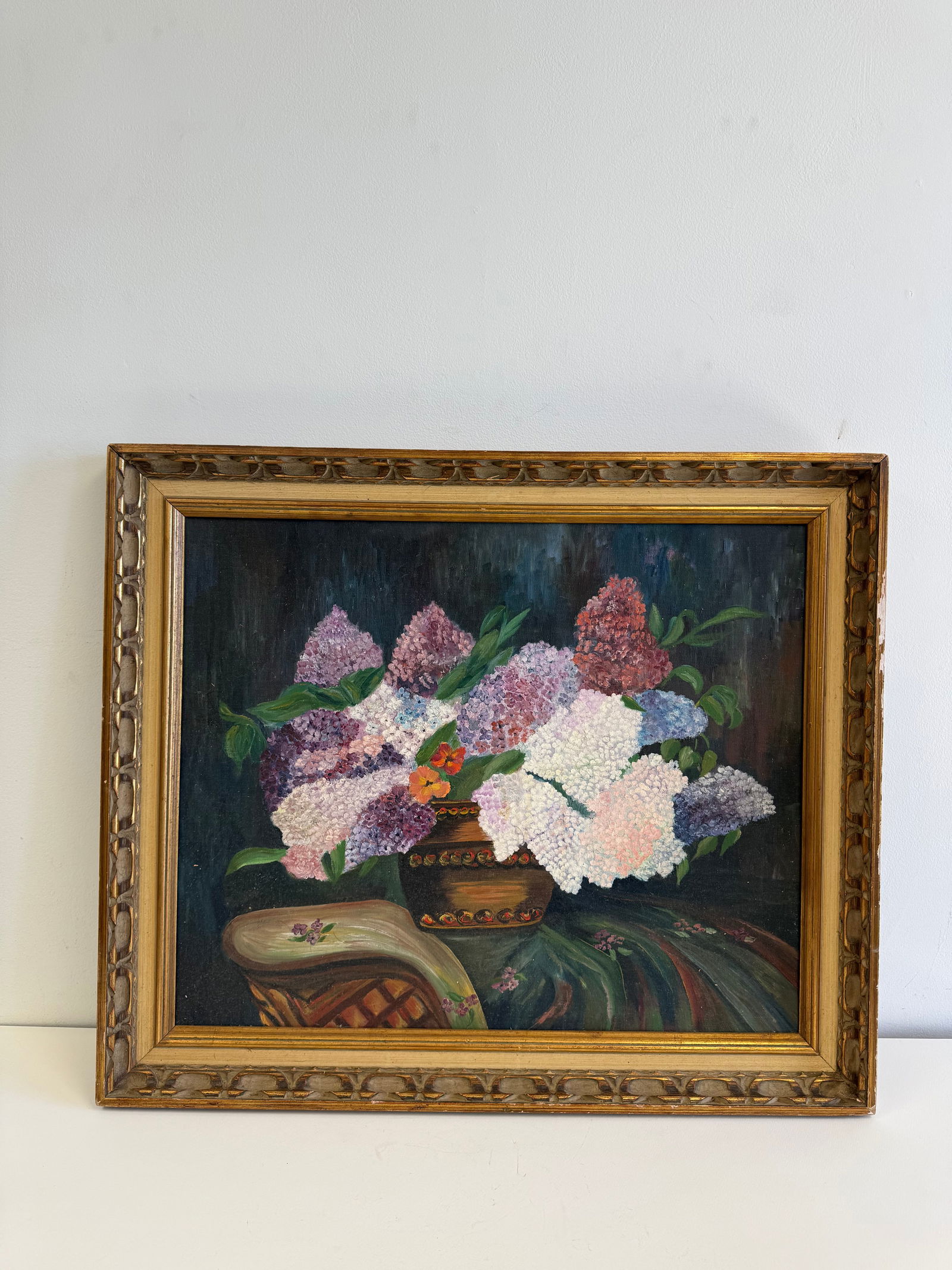 Unknown Artist"Lilac bouquet in a vase": Unknown Artist"Lilac bouquet in a vase", oil on canvas, measures 23 X 19 in