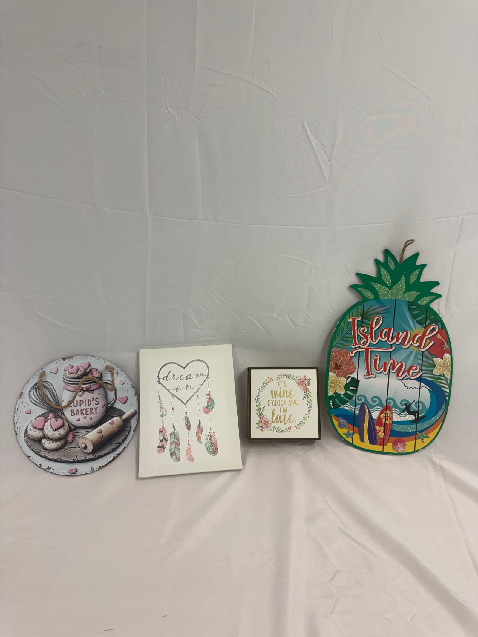 4-Assorted Decorative Wall Plaques (1 of 1)