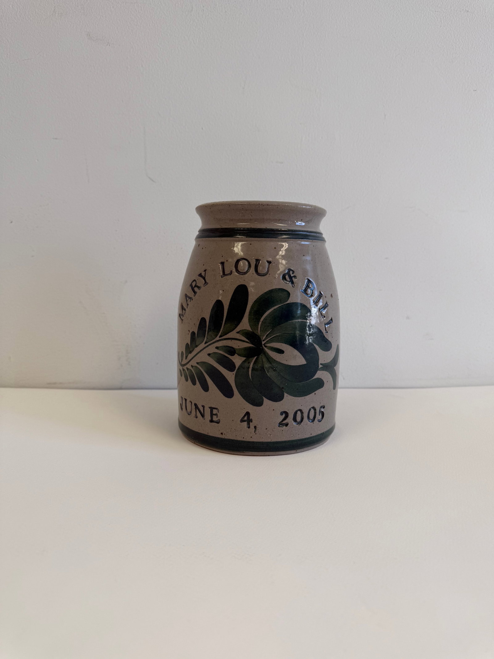 WESTERWALD stoneware crock jar (1 of 3)