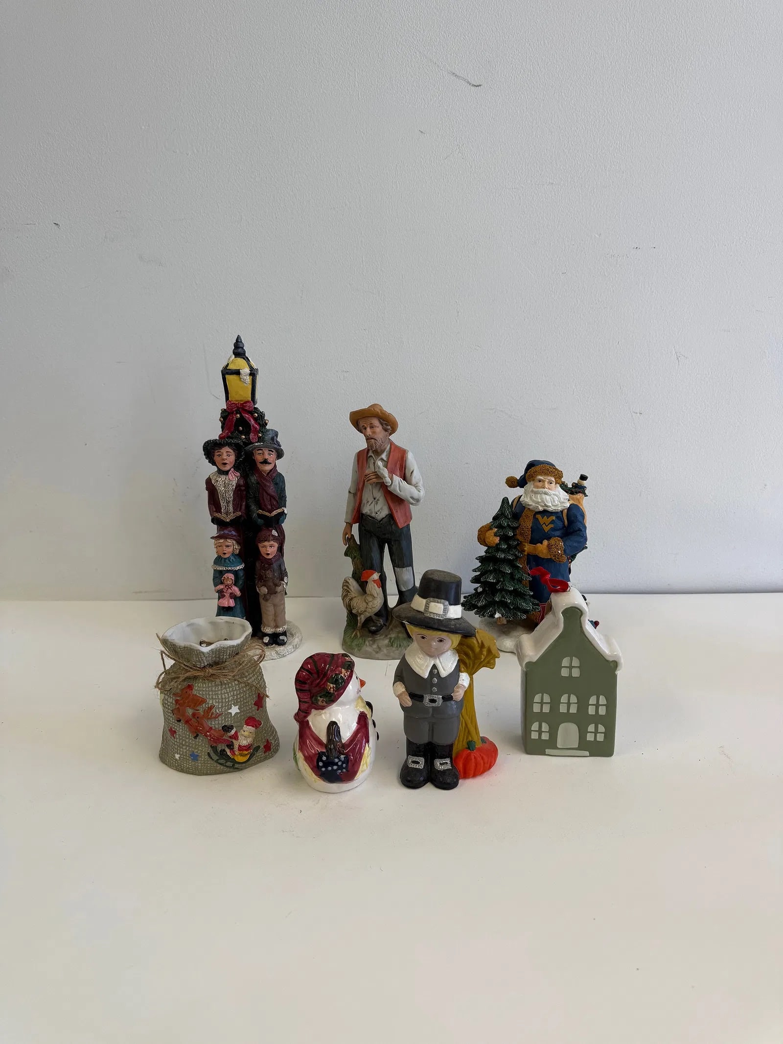 Lot of Assorted Figurines (1 of 1)