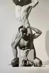Tom Bianchi - Male Nude photo print After: Tom Bianchi - Male Nude photo print, measures 8 x 10 inches. Professionally mounted, unknown printing date. These are part of the estate sale and we do not have a COA. All lots offered in our auctions