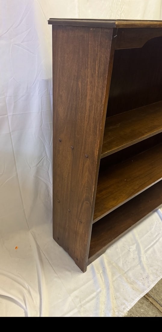 Bookshelf - 3
