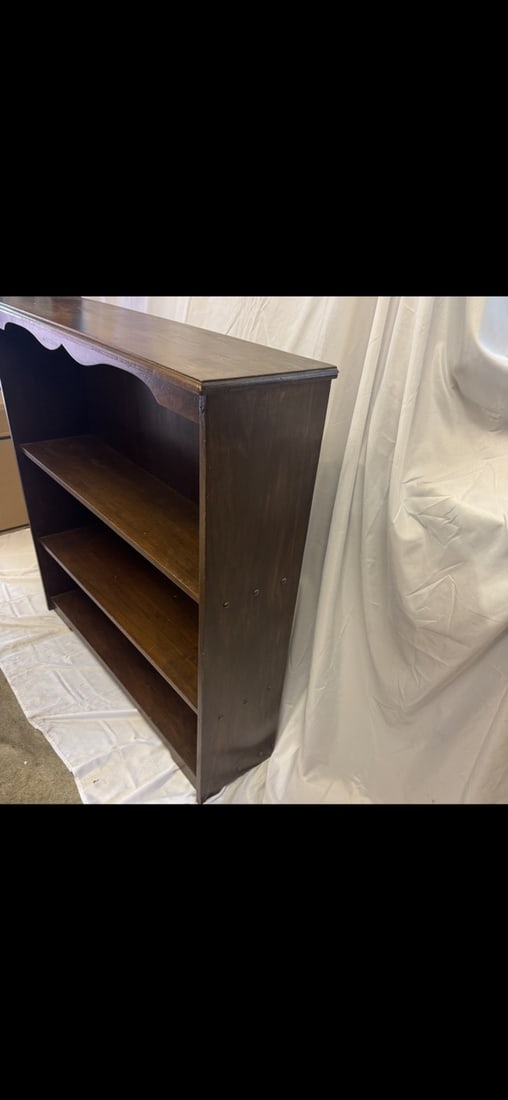 Bookshelf - 4