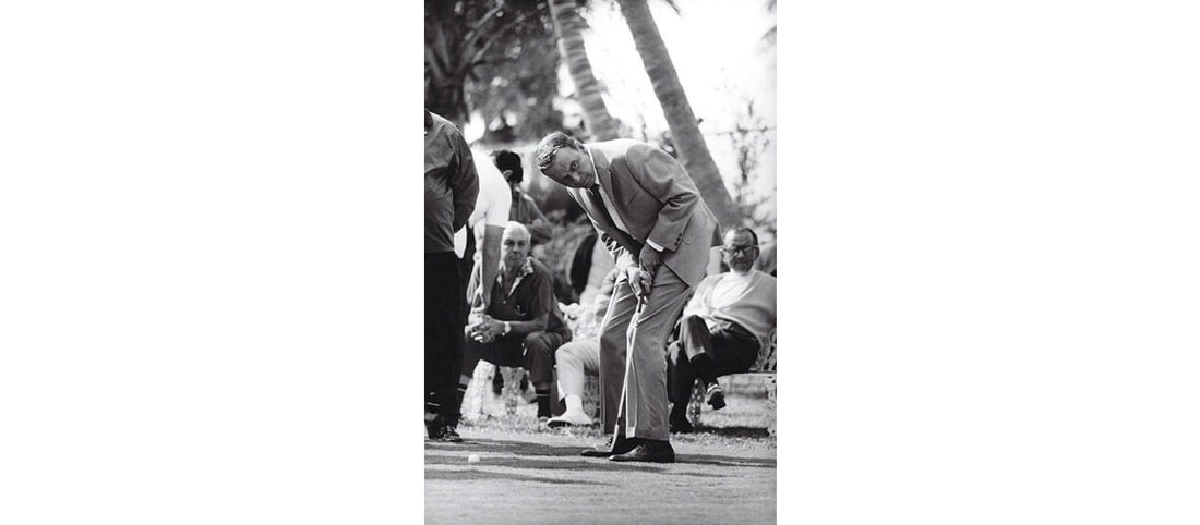 Terry O'Neill, Frank Sinatra Golfing, 1968: Terry O'Neill,Frank Sinatra Golfing, 1968, Posthumous Prints:Measures 16 X 20 inches. These are part of the estate sale and we do not have a COA. All lots offered in our auctions are sold strictly on 