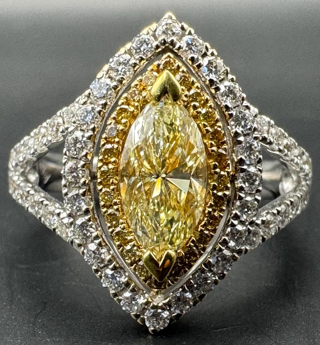 18K TWO-TONE GOLD FANCY YELLOW MARQUISE DIAMOND RING 1.65CT (1 of 4)