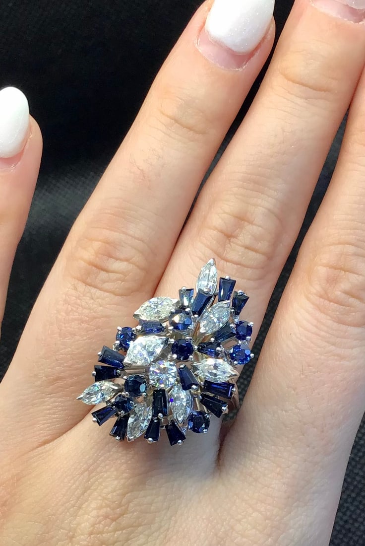 18k White Gold 3.00ct Blue Sapphire & 2.25ctw Multi-Cut Diamond Design Ring (10.8g) (1 of 5)