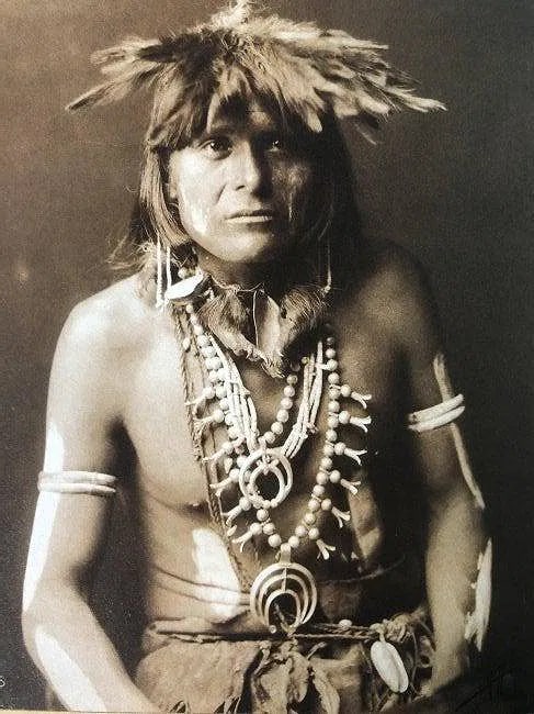 EDWARD CURTIS (1868-1952) (1 of 1)