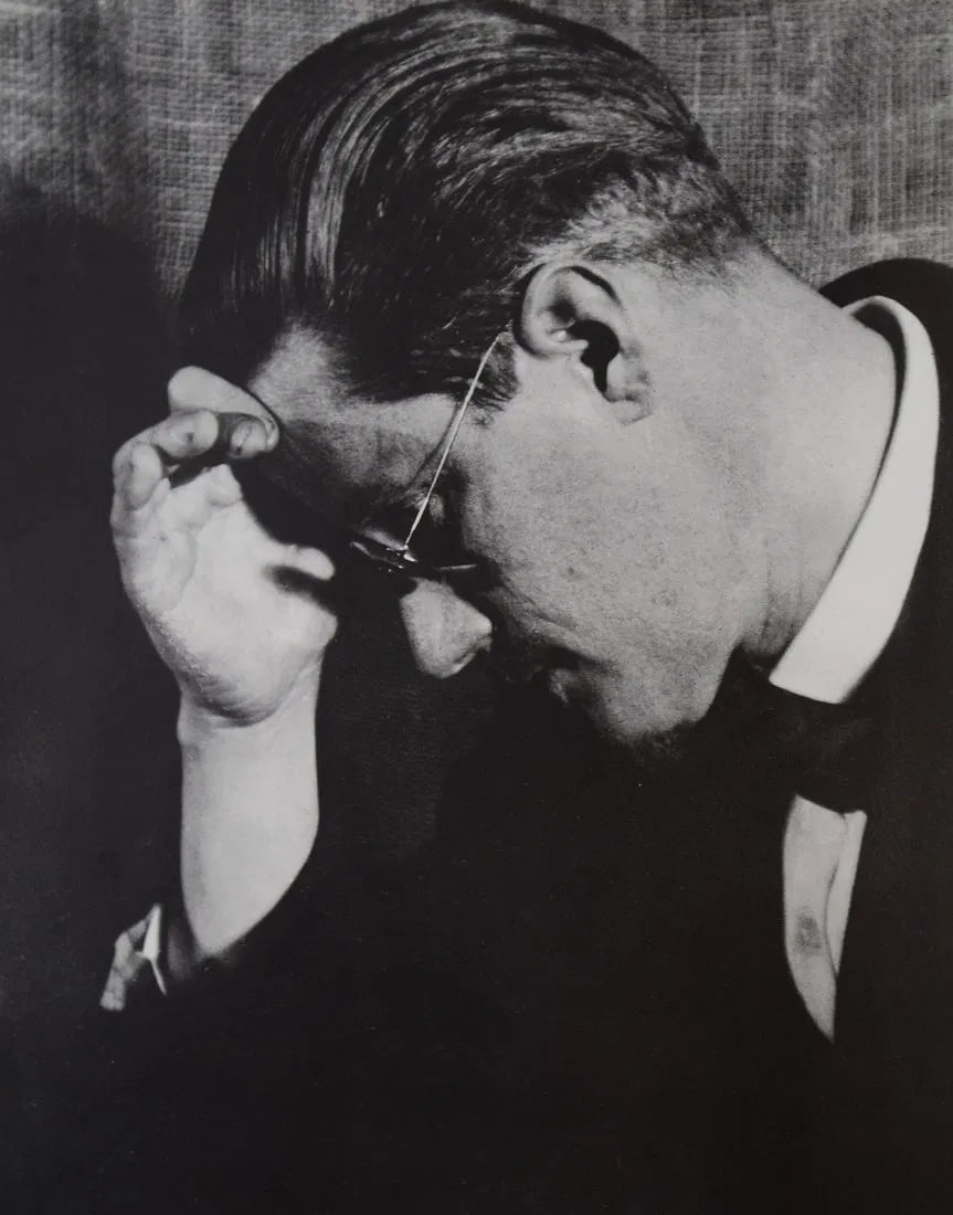 MAN RAY (1890-1976) (1 of 1)