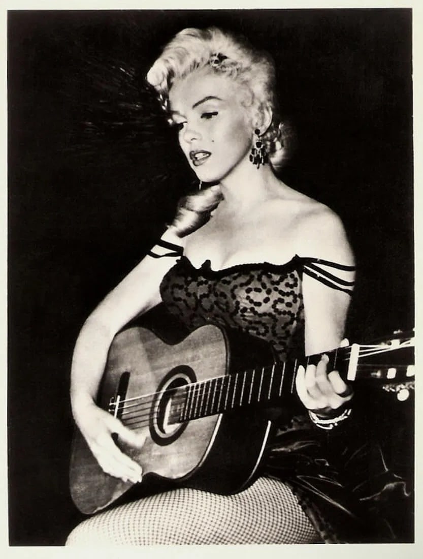 John Vachon Marilyn Monroe Photo: Measures 8x 10 inches photographic print , mounted to archival board