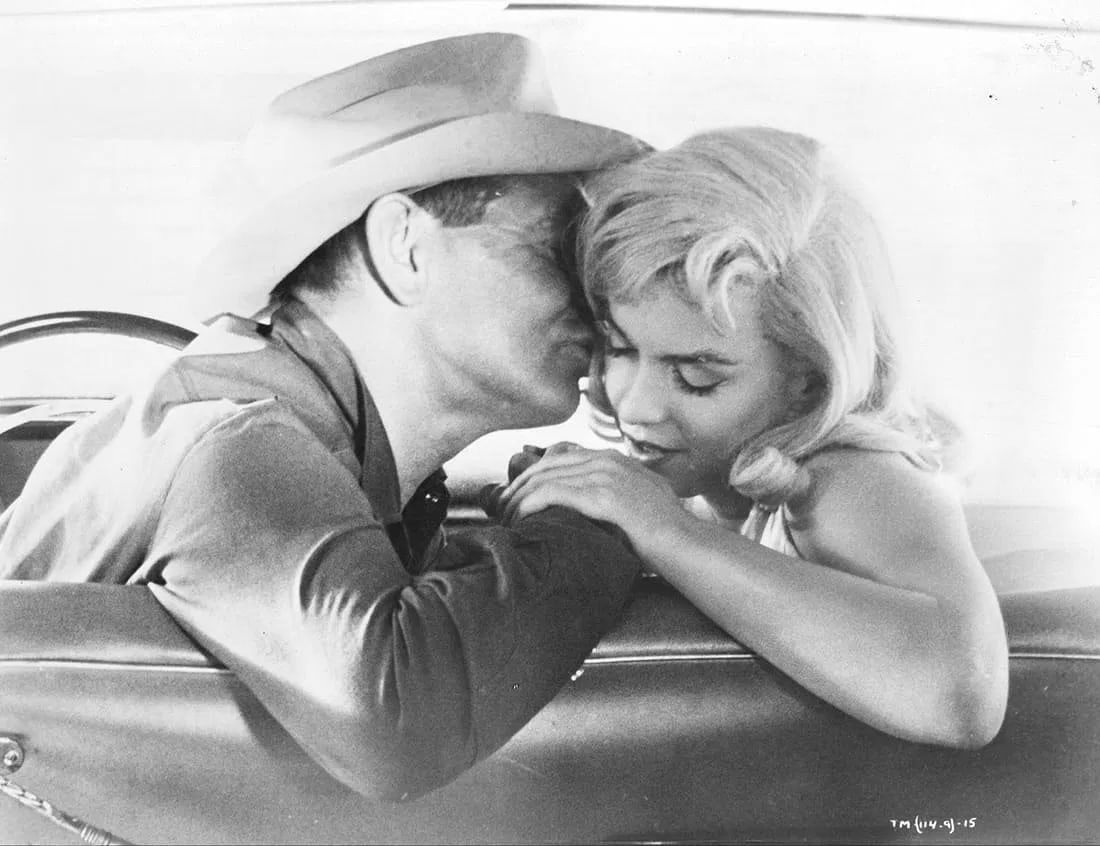 Ernst Haas Marilyn Monroe Photo: Measures 12 x 16 inches, photographic print , mounted to archival board