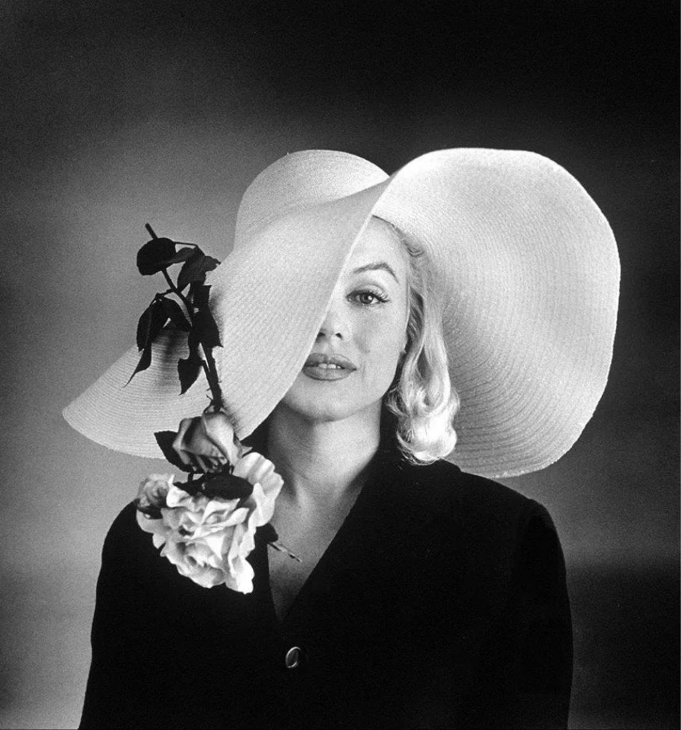 Carl Perutz Marilyn Monroe Photo: Measures 12 x 16 inches, photographic print , mounted to archival board