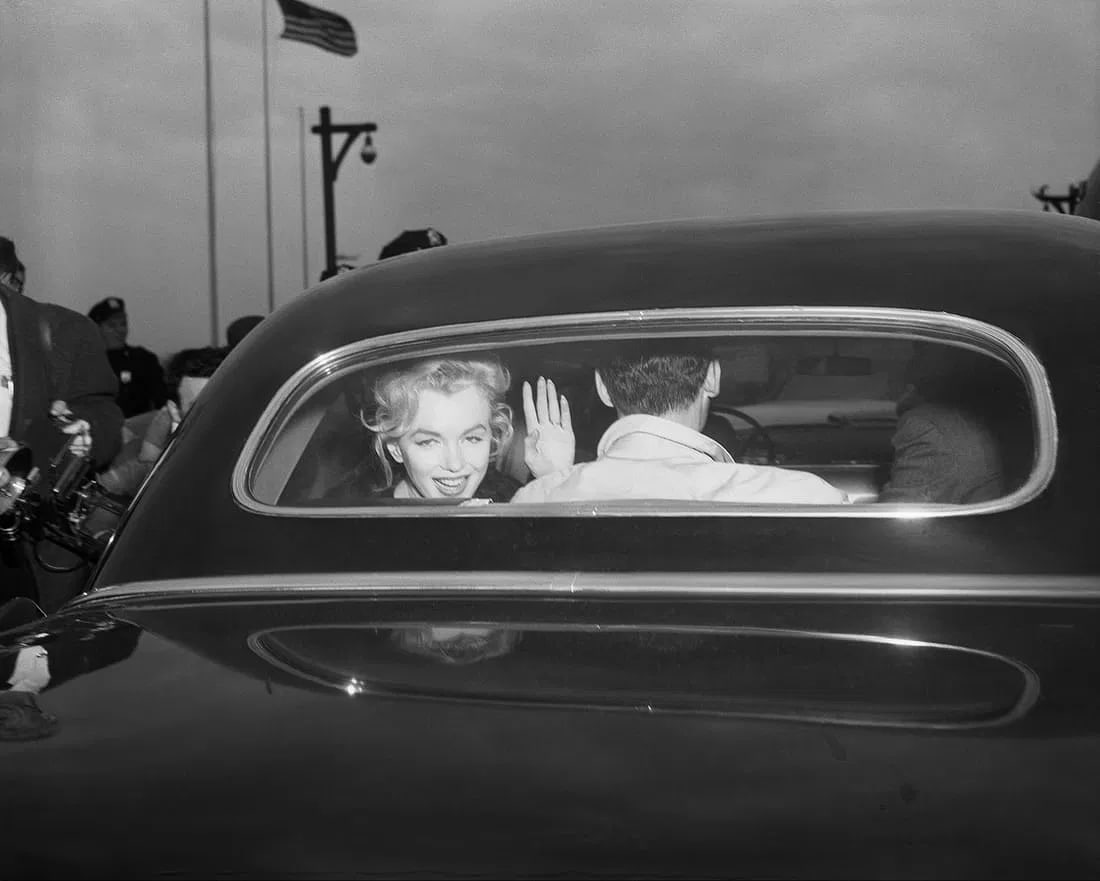 Ed Clark Marilyn Monroe Photo: Measures 8x 10 inches photographic print , mounted to archival board