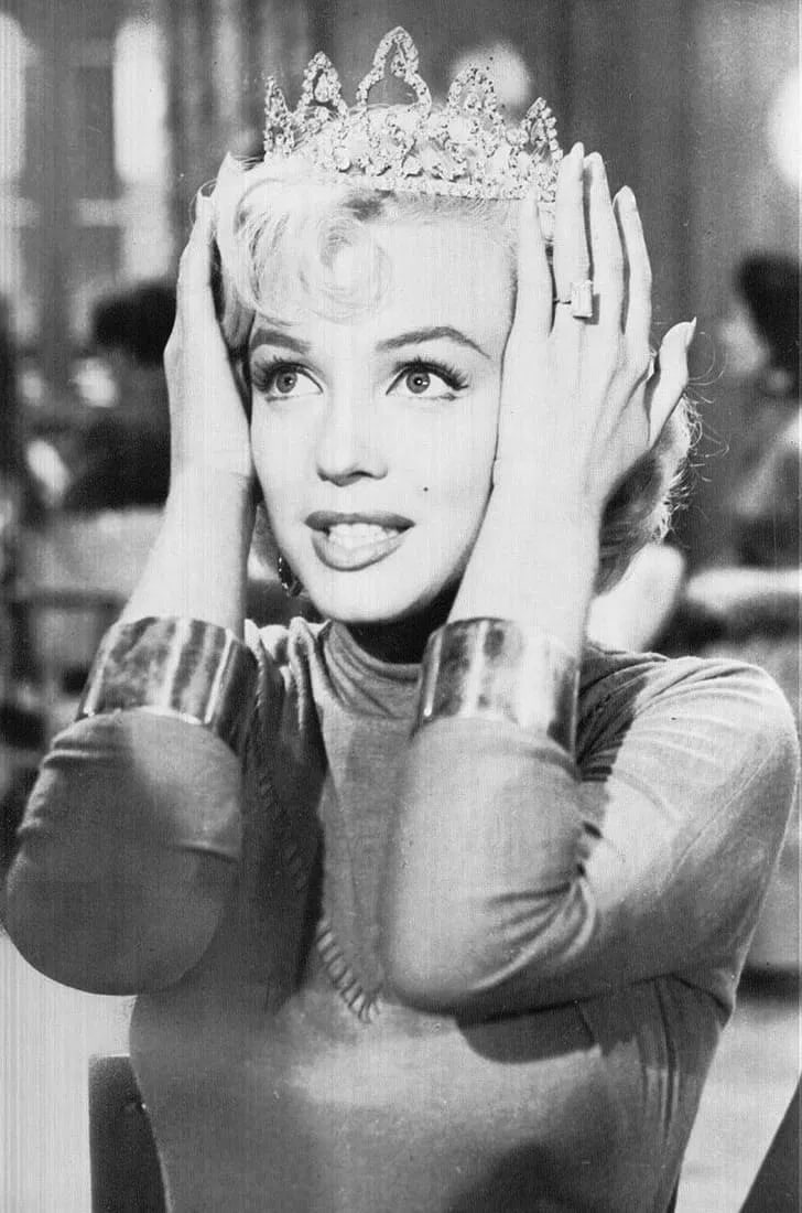 Marilyn Monroe Photo: Measures 8x10 inches, photographic print , mounted to archival board
