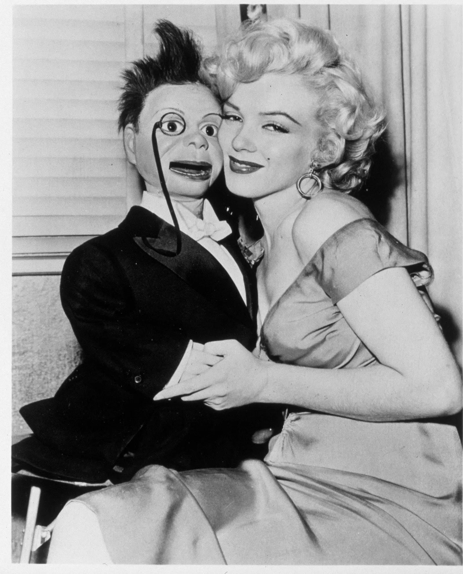 Marilyn Monroe Photo: Measures 12 x 16 inches, photographic print , mounted to archival board
